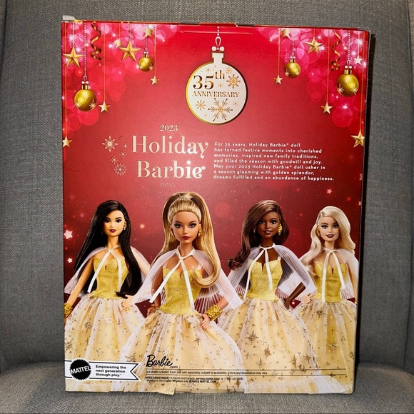 2023 Holiday Barbie Doll, Seasonal Collector Gift, Golden Gown and Blonde Hair - Picture 2 of 2